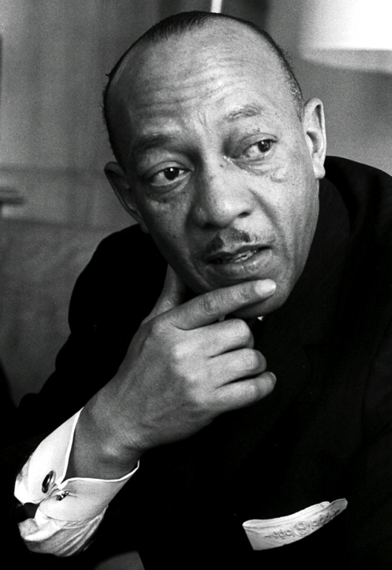 Jesse Owens o atleta que derrotou Hitler e enfezou os nazistas- (Foto: Stripes/Divulgação)