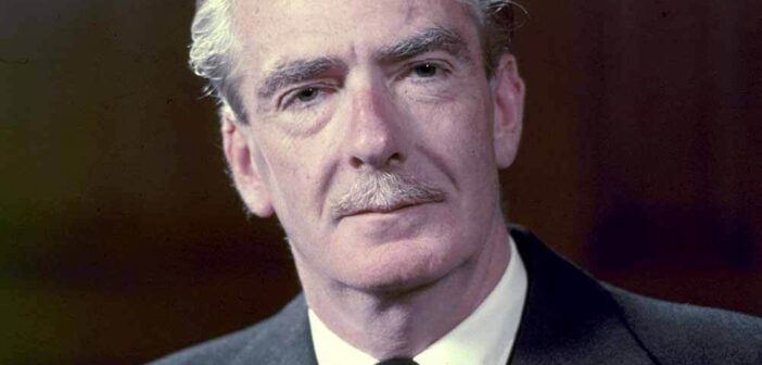 Anthony Eden, ex-primeiro-ministro britânico, um violento adversário do fascismo. (Crédito da fotografia: Cortesia International Churchill Society/DIREITOS RESERVADOS)