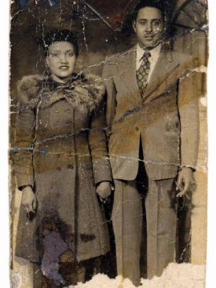 Henrietta Lacks com seu marido David, por volta de 1945: suas células revolucionaram a medicina (Foto: The New York Times/Divulgação)