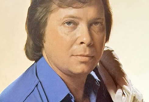 Marcos Roberto Deezer ®️ e ©️ 2012 Deezer, LLC. Todos os direitos reservados.