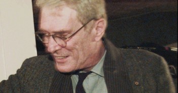 Mark Strand (Foto: AP Photo/Joe Cavaretta)