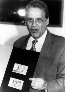 FHC apresenta cédula do Real (FOTO: SERGIO AMARAL/AE. 03/1994.) 