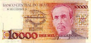 (Foto: Cz$ 10.000,00 - imagem de Carlos Chagas/ Banco Central)