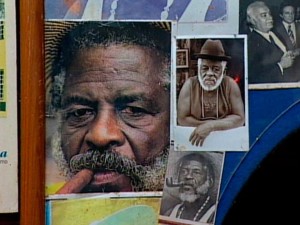 Domingos Lemos, o Preto Velho do Peulorinho, em Salvador, na Bahia (Foto: Imagem/TV Bahia)