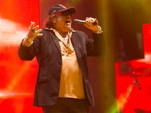 José Rico em show com Milionário em dezembro de 2014 em Ribeirão Preto (Foto: Érico Andrade/G1)