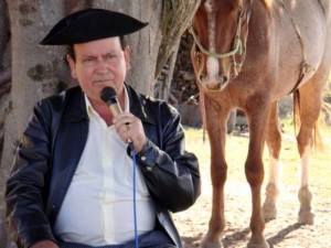 Moraezinho, autor de "Panela Velha" (Foto: Facebook/Moraezinho / Reprodução)