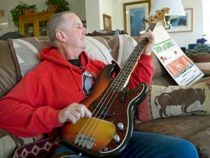 Jack Ely, em imagem de abril de 2009. (Foto: Don Ryan / Arquivo / AP Photo)