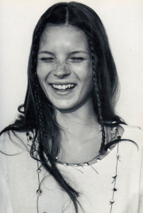 Kate Moss para a “The Face” Nº 22, Julho de 1990 ©Corinne Day