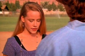 Amanda Peterson no filme 'Wildrunner - O vencedor', último de sua carreira, de 1994 (Foto: Divulgação)