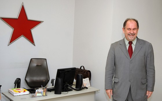 José Eduardo Dutra em 2010, quando era presidente do PT (Foto: Agência Brasil)
