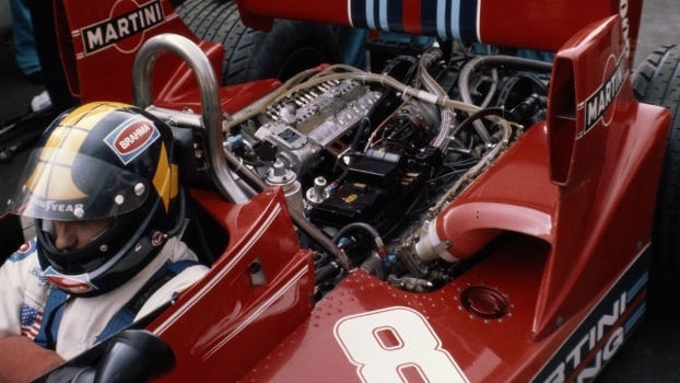 A Brabham vermelha de José Carlos Pace em 1976 (Foto: GETTY)
