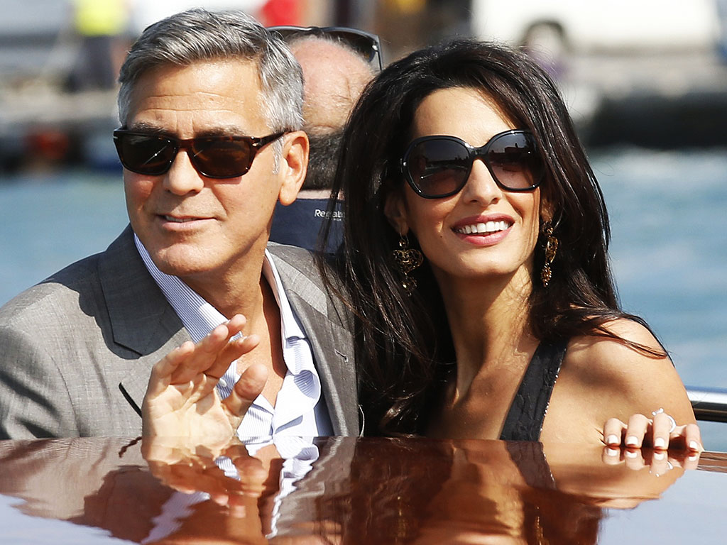 George Clooney e Amal Clooney em Veneza (Foto: LUCA BRUNO/AP)