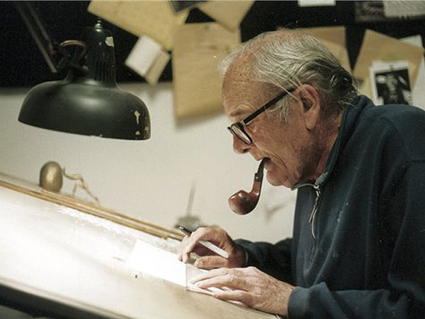 Cartunista Paul Conrad morreu no sábado, 4 de setembro, 2010. (Foto: AP)