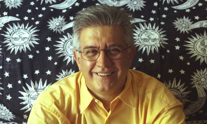 Naum Alves de Souza em foto de 2002 - (Foto: Fábio Seixo / Agência O Globo)