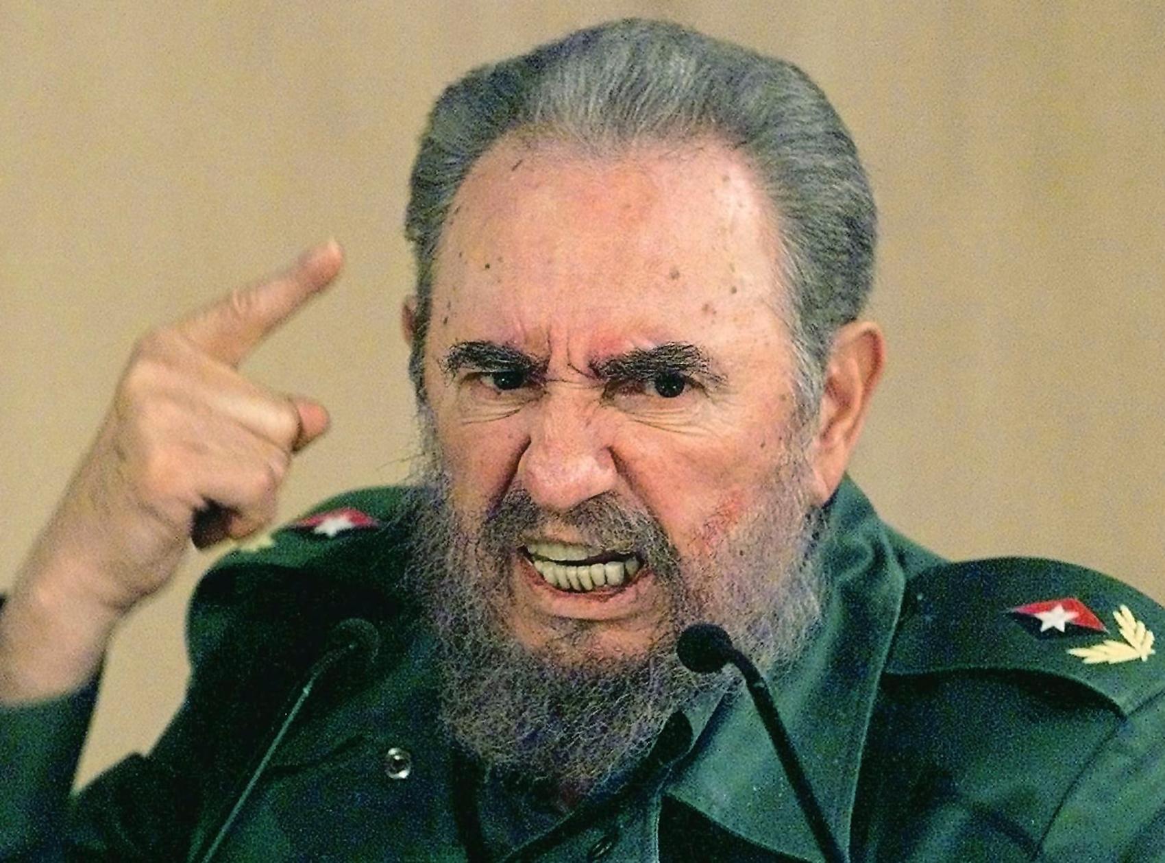 Fidel Castro em discurso feito em 1998 em Barbados. (Adalberto Roque/France Presse)