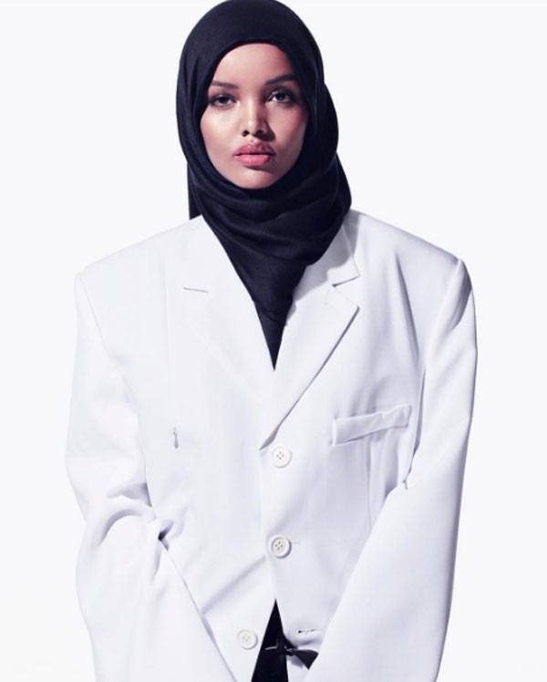 Halima Aden – Imagens © Divulgação/Mario Sorrenti
