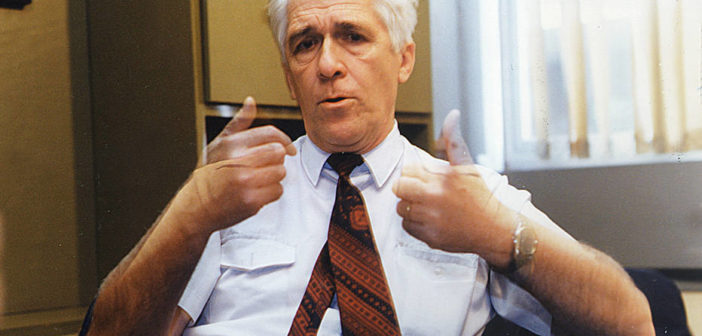 O escritor e cientista político Luiz Alberto Moniz Bandeira (Foto: ORLANDO KISSNER /AE)