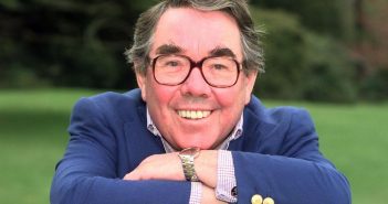 Ronald Balfour "Ronnie" Corbett