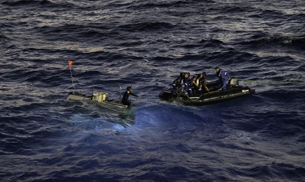 primeiro ser humano a descer até o ponto mais 