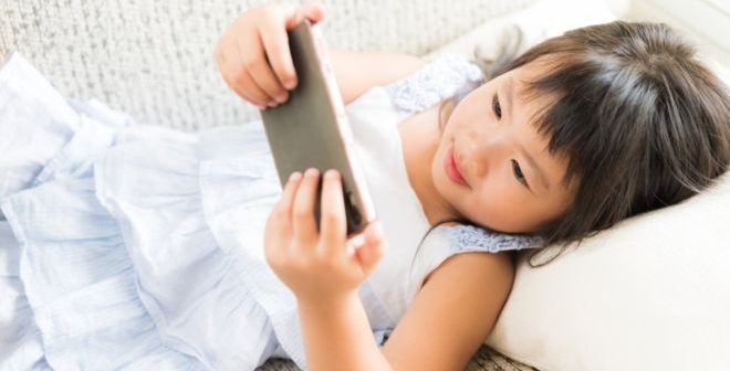 geração alfa, a primeira que é 100% nativa digital.