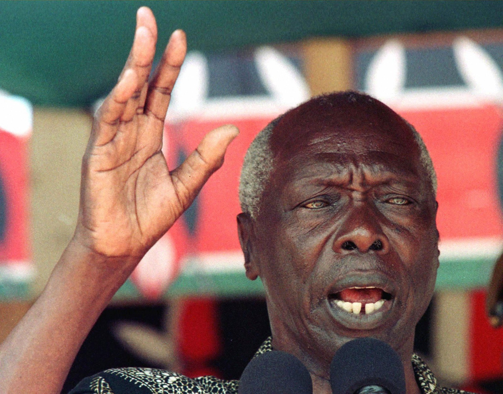 Daniel Toroitich arap Moi, estadista africano e expresidente do Quênia