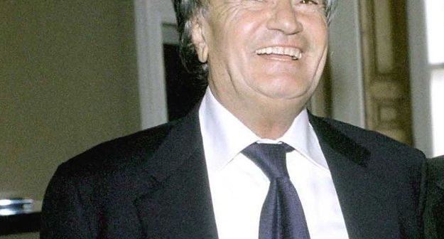 Sergio Rossi, fundador da casa de sapatos de luxo de mesmo nome