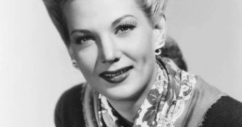 Louise Allbritton, era uma atriz americana de cinema e teatro