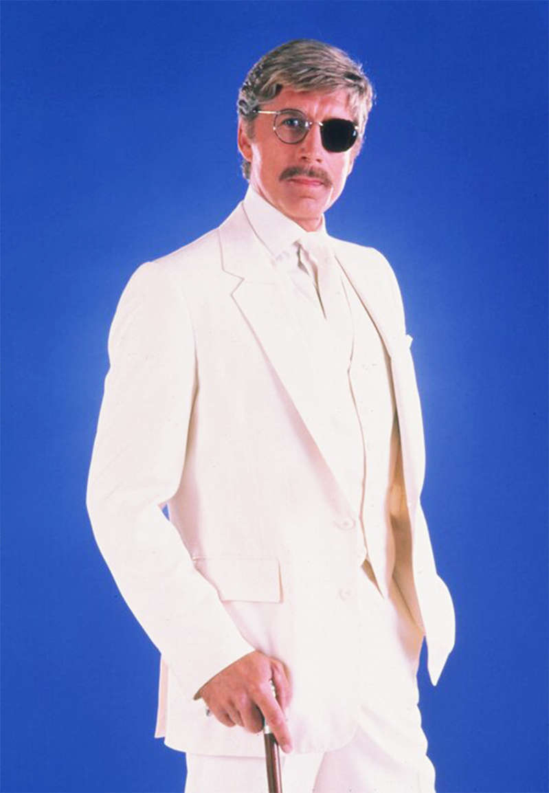 O ator Alex Cord co-estrelou a série clássica dos anos 1980 “Águia de Fogo”. (© Divulgação/Universal Television)