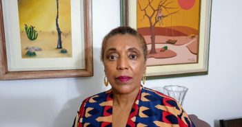 Advogada Vera Lúcia Santana Araújo, integrante da Executiva Nacional da ABJD (Associação Brasileira de Juristas pela Democracia) e da Frente de Mulheres Negras do DF e Entorno. (Crédito: EBC Rádios/DIREITOS RESERVADOS)