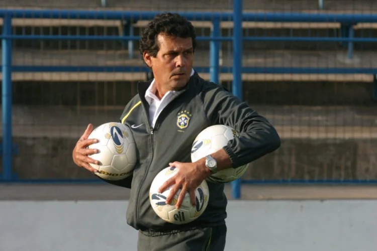 Wendell, goleiro que somou passagens por Botafogo, Fluminense e Seleção Brasileira, esteve nas comissões técnicas comandadas por Carlos Alberto Parreira e Mário Zagallo