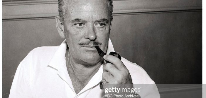 A FAMÍLIA ADDAMS - "Morticia the Matchmaker" - Data de exibição: 4 de dezembro de 1964. (Foto por ABC Photo Archives/Disney General Conteúdo de entretenimento via Getty Images) DIRETOR JERRY HOPPER