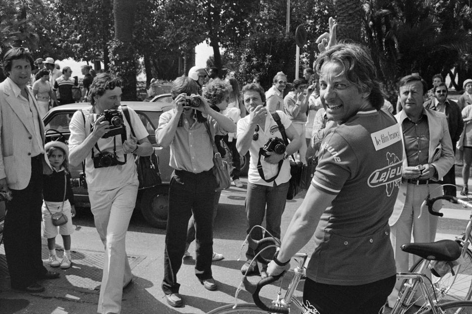 O diretor francês Just Jaeckin durante o Festival de Cannes de 1978. (Foto: RALPH GATTI / AFP)