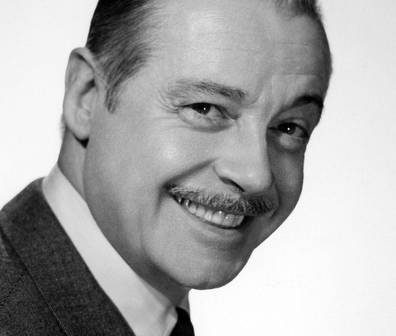 Fernand Gravey, ator; Estrela dos palcos e filmes franceses. (Crédito da fotografia: Cortesia ROKU / REPRODUÇÃO / DIREITOS RESERVADOS)