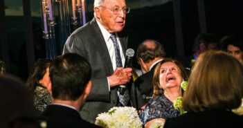 David Gottesman em 2019 durante um evento no American Museum of Natural History em Nova York, onde foi um grande doador e um salão leva seu nome.Crédito...Dolly Faibyshev para o New York Times