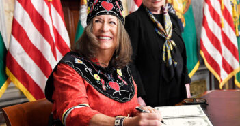 Marilynn “Lynn” Malerba é chefe da tribo Mohegan