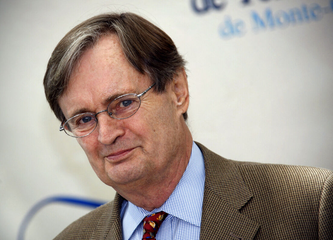 O ator britânico David McCallum, que interpretou o médico legista Ducky na série criminalística "NCIS" durante 20 temporadas. (Foto: VALERY HACHE / AFP)