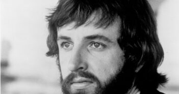 Terry Kirkman por volta de 1970. (FOTO: ARQUIVOS MICHAEL OCHS/GETTY IMAGES)