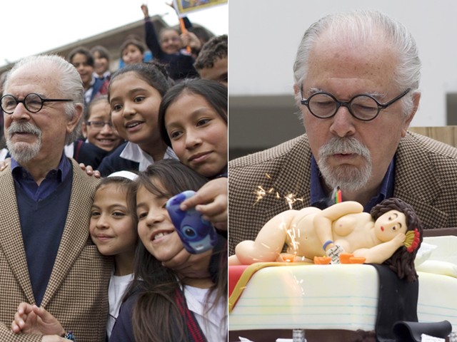 O pintor Fernando Botero sopra velas em comemoração ao seu aniversário de 80 anos — Foto: AP/William Fernando Martinez