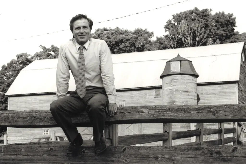 O Sr. Kellogg supervisionou a construção de um teatro de ópera intimista e acolhedor em Cooperstown, NY, para as temporadas de verão da Glimmerglass.Crédito...Ricardo Walker