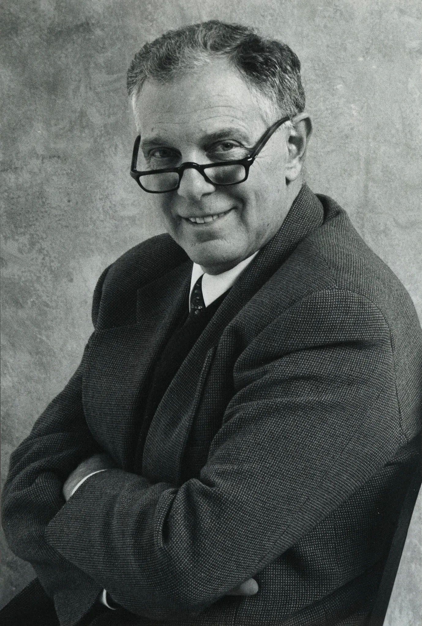 Lawrence Rubin em uma foto sem data. Dirigiu galerias de arte em Paris e Nova York, incluindo a venerável Knoedler & Company. (Crédito da fotografia: Cortesia © Copyright All Rights Reserved/Marina Schinz/ REPRODUÇÃO/ TODOS OS DIREITOS RESERVADOS)