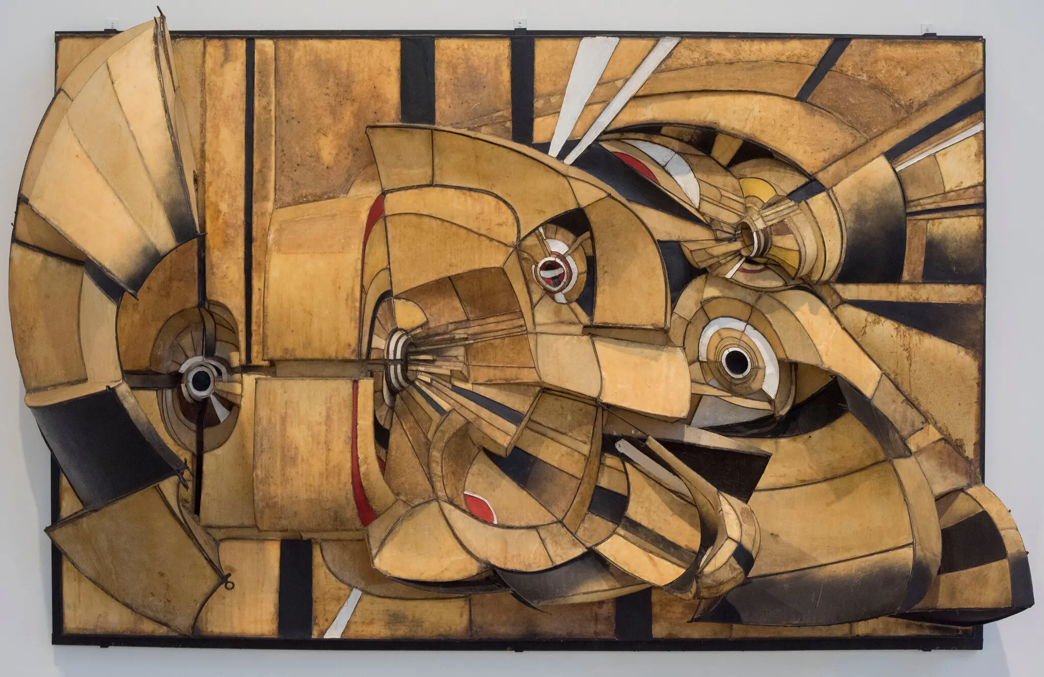 Uma escultura sem título apresentada na exposição de 2016 “Revolution in the Making: Abstract Sculpture by Women, 1947-2016” na galeria Hauser Wirth & Schimmel em Los Angeles.Crédito...Michal Czerwonka para o New York Times