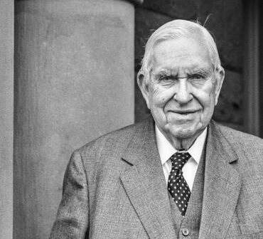 Erwin Griswold; atuoso como procurador-geral (Crédito da fotografia: Cortesia © Copyright All Rights Reserved/ Divulgação/ NewseumED ®/ REPRODUÇÃO/ TODOS OS DIREITOS RESERVADOS)