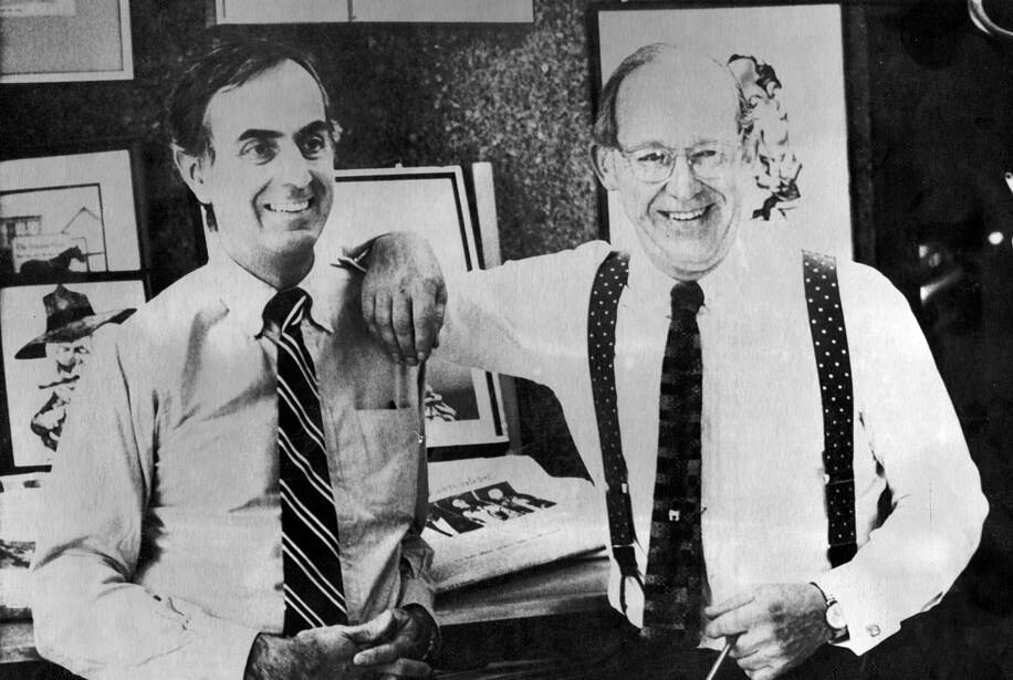 Michael C. Janeway, à esquerda, com o editor do Boston Globe, Thomas Winship, em 1984. Janeway se tornou editor do Globe em 1985. (Stan Grossfeld/The Boston Globe)