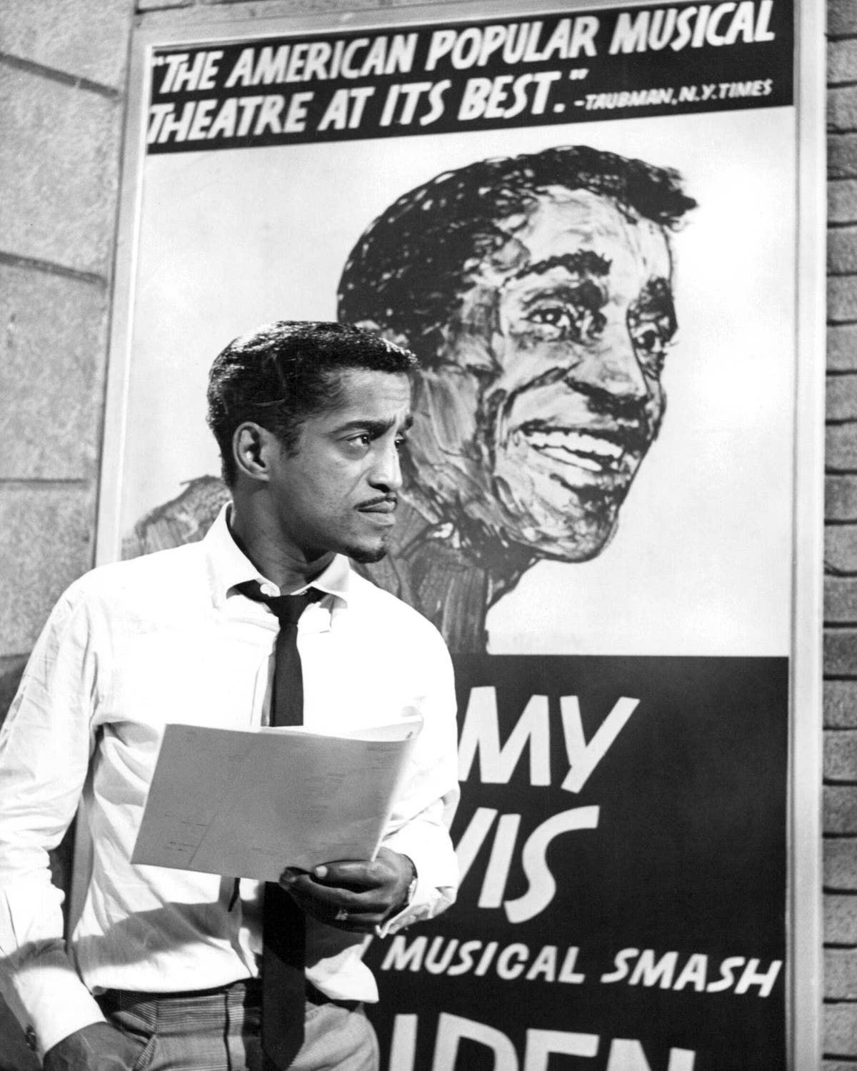 Quatro anos depois de terem conquistado o ouro na Broadway com "Bye Bye Birdie", o Sr. Strouse colaborou com o Sr. Adams em "Golden Boy", estrelado por Sammy Davis Jr.Crédito...Coleção Silver Screen/Getty Images