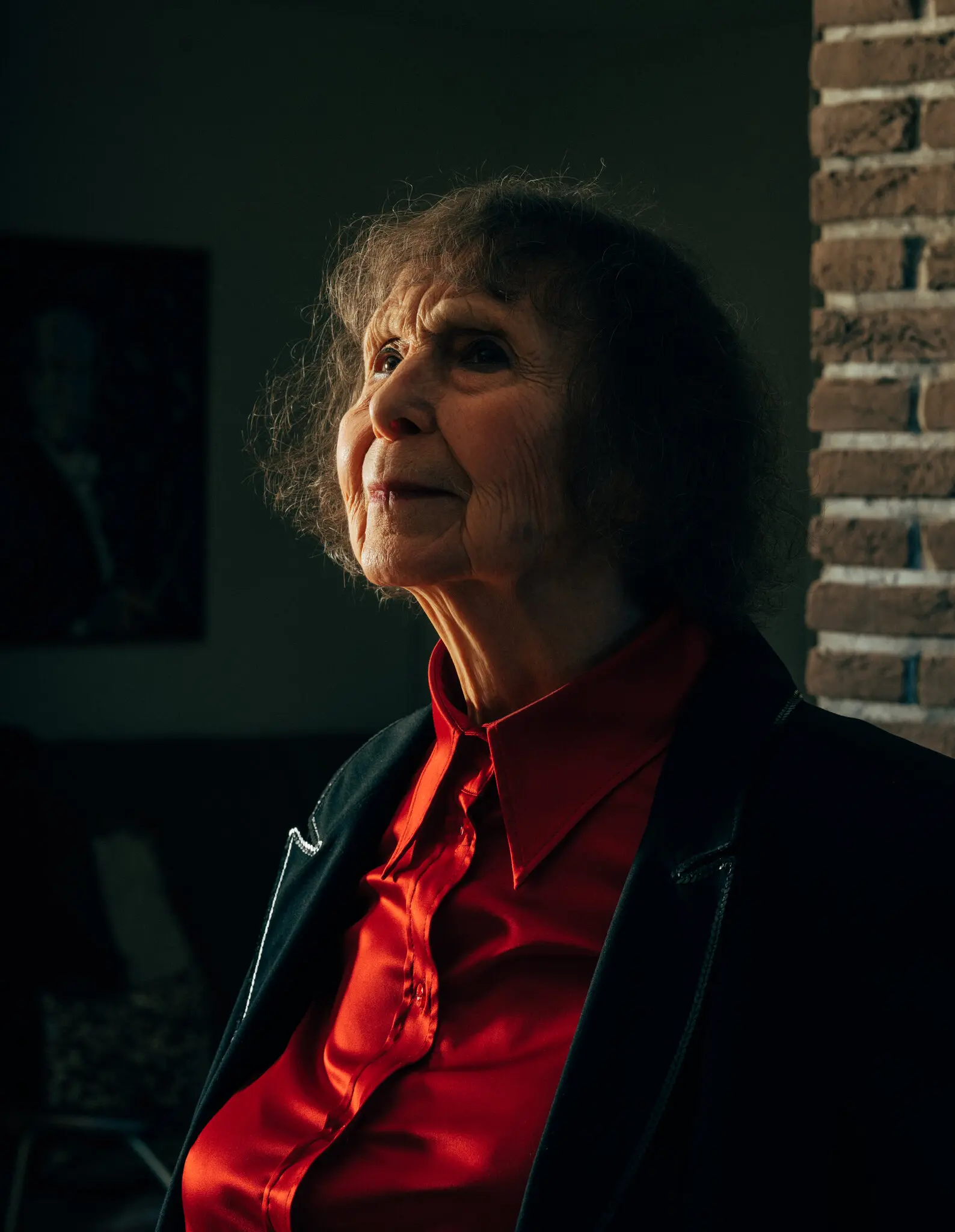 Sofia Gubaidulina, 2021. Ela fez parte de um grupo de compositores importantes da União Soviética, incluindo Arvo Pärt, Alfred Schnittke e Edison Denisov, que encontraram desaprovação das autoridades, mas reconhecimento no exterior. (Crédito da fotografia: Mario Wezel para o The New York Times)