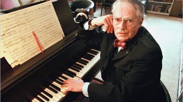 Jack Beeson, professor de longa data na Columbia, em 1999.Crédito...Nicole Bengiveno/The New York Times