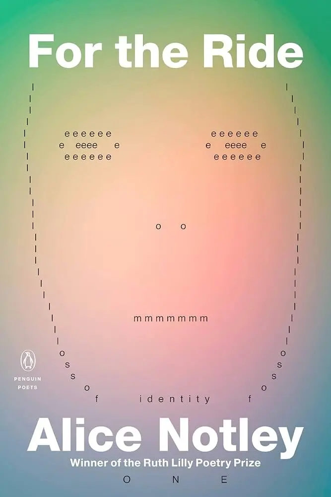 A Sra. Alice Notley frequentemente fazia experiências com formas — usando poesia pictórica, por exemplo, para moldar visualmente suas palavras em torno do tema de um poema.Crédito...Pinguim