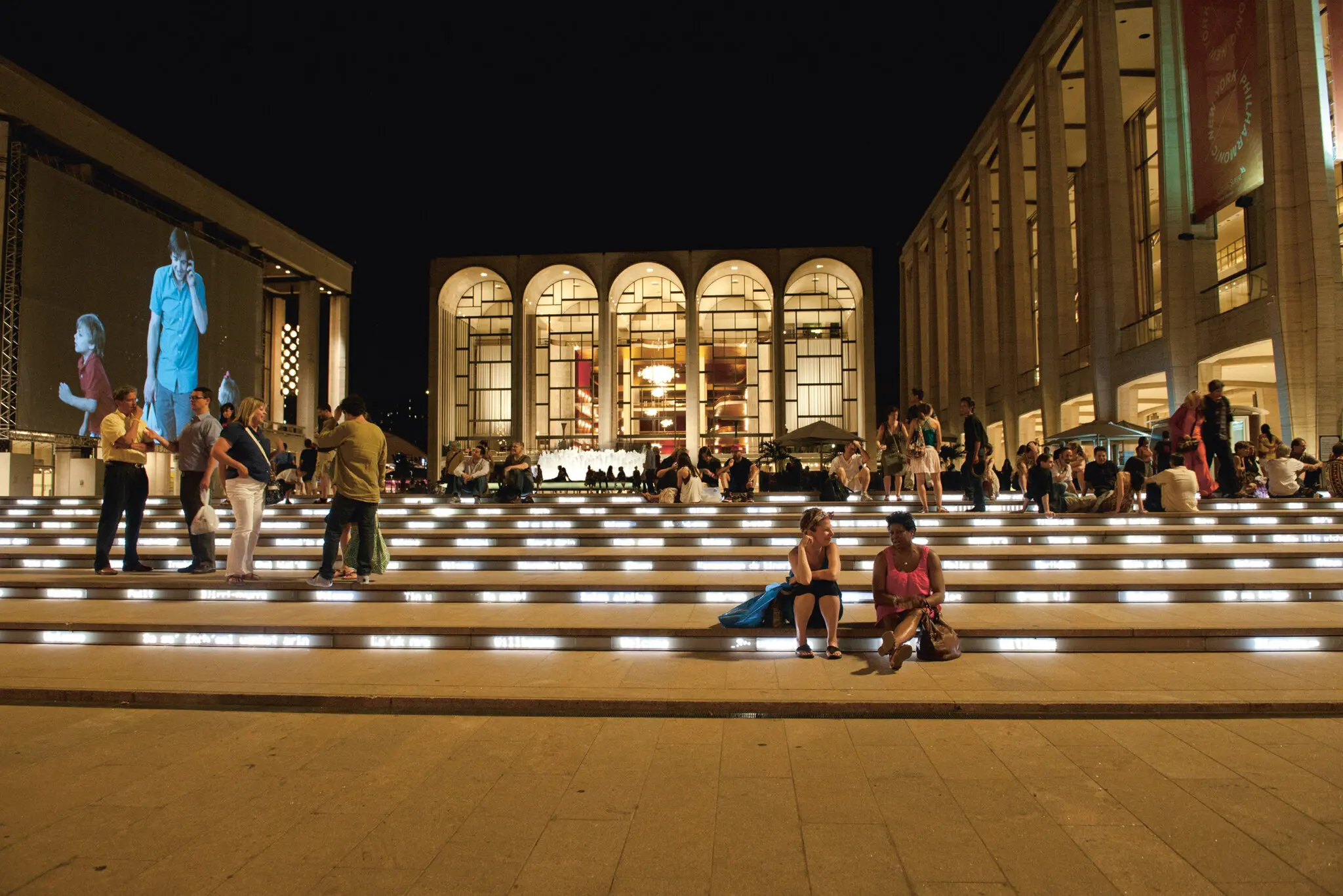 No Lincoln Center, Diller Scofidio + Renfro passaram quase uma década, a um custo de US$ 1 bilhão, para dar vida aos espaços ao ar livre.Crédito...Nan Melville, via Diller Scofidio + Renfro