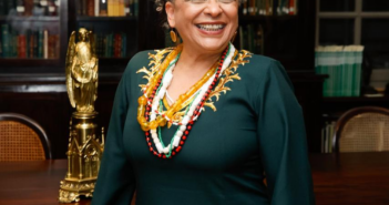 Ana Maria Gonçalves chega para posse na ABL — Foto: Dani Paiva/Divulgação ABL