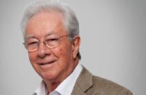 Antônio Novaes foi referência no ensino sobre transporte e gestão de suprimentos. (UFSC/FEESC)